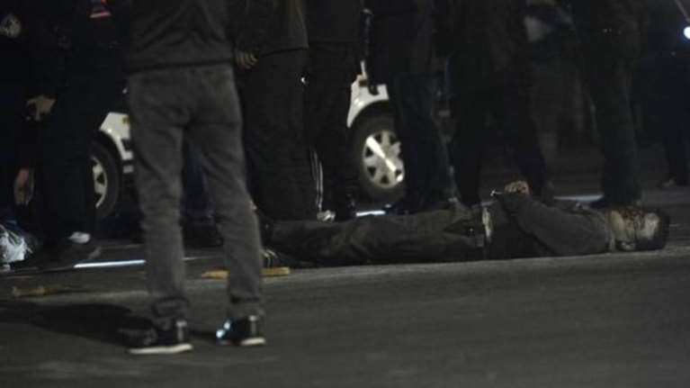 Iρανός τραυμάτισε με μαχαίρι τους δύο υπαλλήλους της πρεσβείας