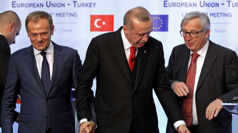 «Βόμβα» από το Spiegel: Ρήγμα στη συμφωνία ΕΕ - Τουρκίας;