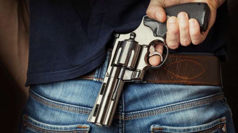 Πυροβολισμός στην εφημερίδα του Στέφανου Χίου