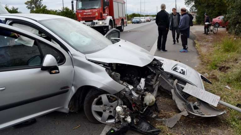 Δύο νεκροί σε τροχαίο  στην εθνική οδό Θεσσαλονίκης - Ευζώνων