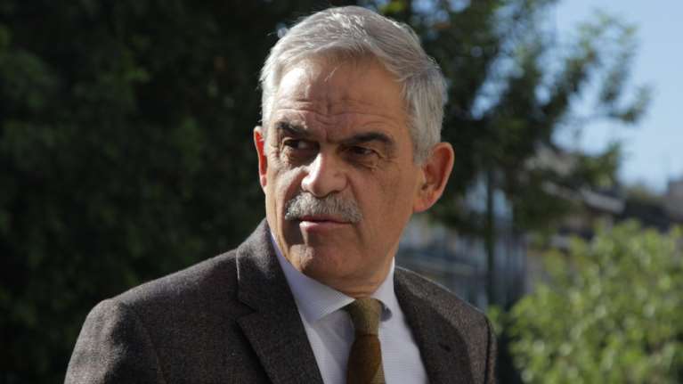 Περισσότερες πεζές περιπολίες υπόσχεται τώρα ο Τόσκας