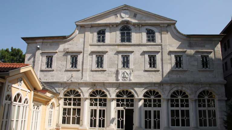 Φανάρι: η Ακολουθία του Επιταφίου (live)