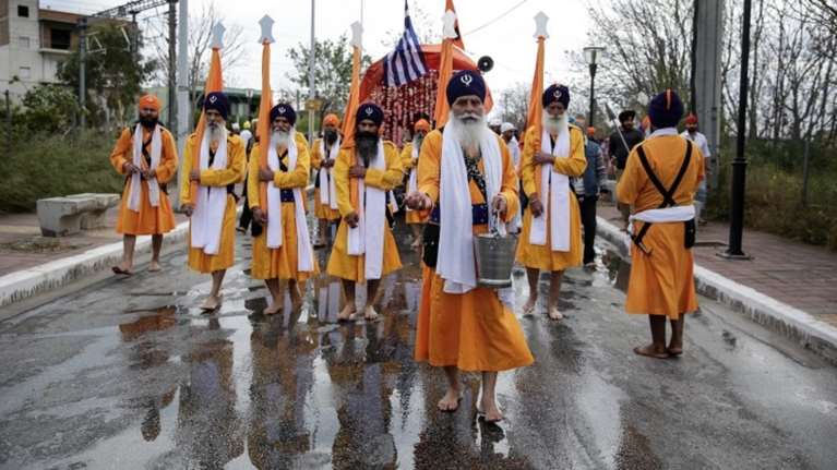 Πάσχα οι ορθόδοξοι...Πρωτοχρονιά οι Σιχ! (photo)
