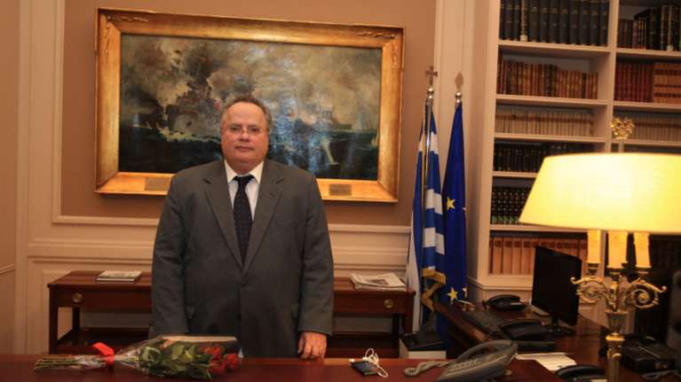 Κοτζιάς στο Spiegel: η Τουρκία παίζει με τη φωτιά