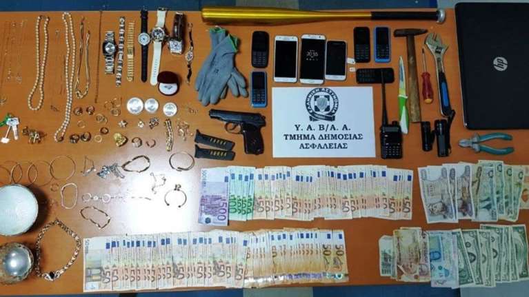 Εξαρθρώθηκε σπείρα διαρρηκτών στα Μεσόγεια