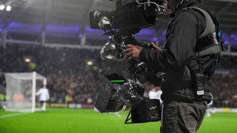 Αιφνιδιαστικοί έλεγχοι σε εταιρείες που μεταδίδουν αθλητικά