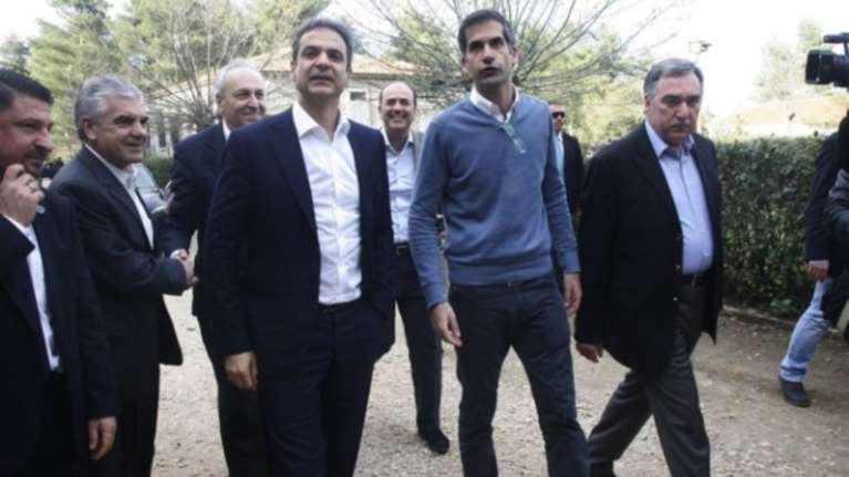 O Κυριάκος βάζει τον Μπακογιάννη υποψήφιο δήμαρχο στην Αθήνα