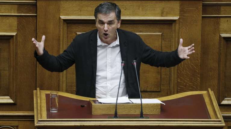 Τσακαλώτος: Περήφανος για τους Αγανακτισμένους του Συντάγματος