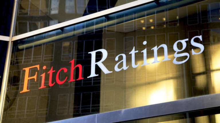 Fitch: Ελλάδα &amp; πιστωτές θα επιδιώξουν «υβριδικά καθαρή» έξοδο
