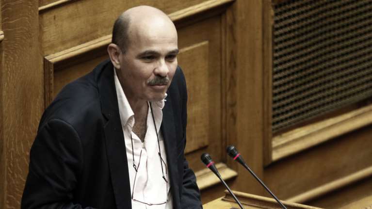 Διαφωνία Μιχελογιαννάκη για την αναδοχή παιδιού από ομόφυλα ζευγάρια