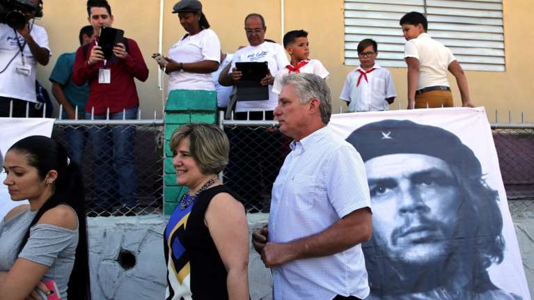 Κούβα: Ο Μιγκέλ Ντίαζ-Κανέλ και επίσημα διάδοχος του Ραούλ Κάστρο