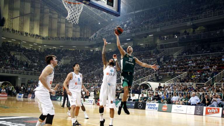 Η &quot;Βασίλισσα&quot; έκανε το μπρέικ: ΠΑΟ-Ρεάλ 82-89