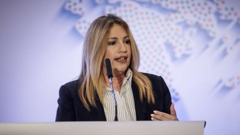 Γεννηματά: Να απελευθερωθούν οι αξιωματικοί όπως επιβάλλει το δίκαιο