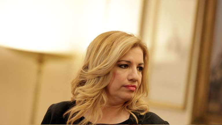 Αιχμηρή ανάρτηση Φώφης με τα λόγια του Γιώργου Γεννηματά