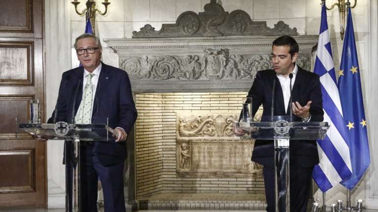 Θερμά λόγια από τον Γιούνκερ: Στις 20 Αυγούστου γυρνάτε σελίδα