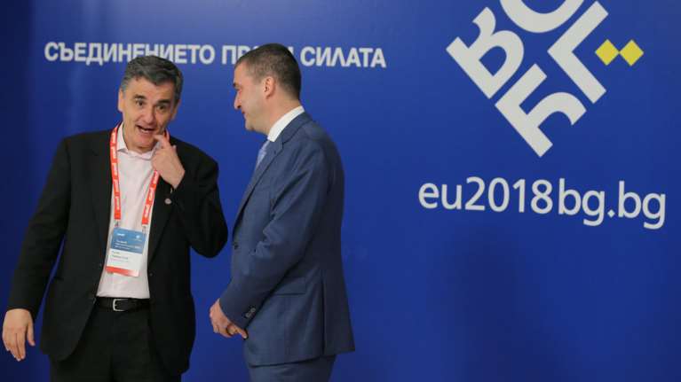 Συμφωνία τον Ιούνιο και νέα «εποπτεία» από Σεπτέμβρη