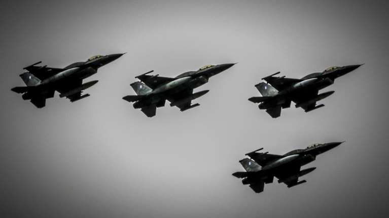 Εγκρίθηκε η αναβάθμιση των F-16 σε έκτακτη συνεδρίαση του ΚΥΣΕΑ