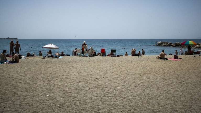 Καιρός: Ηλιοφάνεια σε όλη τη χώρα με λίγες νεφώσεις