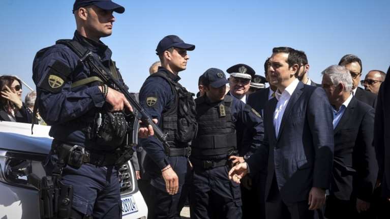 «Στρατός» για την ασφάλεια Τσίπρα στη Μυτιλήνη