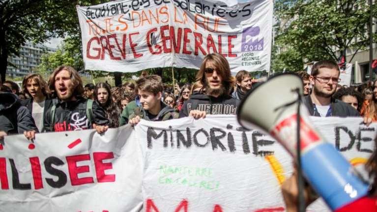 Συμβαίνει και εις Παρισίους: Υπό κατάληψη η Ecole Normale Superieure