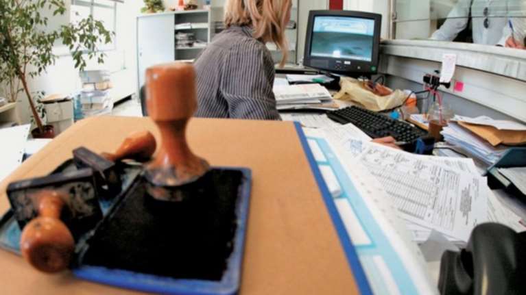 Κατατέθηκαν 4.665 αιτήσεις για 21 θέσεις στο Δημόσιο!