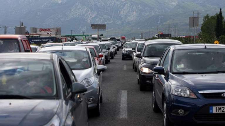 Ανασφάλιστα ΙΧ: Έρχονται τα πρόστιμα μέσω Taxis