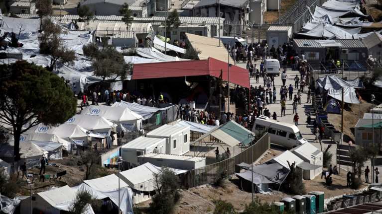 Οι Βρυξέλλες αμφιβάλλουν για τα σχέδια της Αθήνας για το προσφυγικό