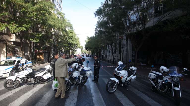 Μεγάλη αστυνομική επιχείρηση στο κέντρο της Αθήνας για ναρκωτικά, παραεμπόριο και μετανάστες