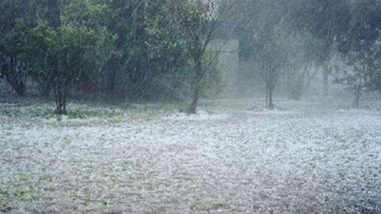 Νέα καταιγίδα «χτύπησε» τη Θεσσαλονίκη- Πλημμυρισμένοι δρόμοι