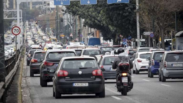 Οδηγός επιβίωσης για όσους έλαβαν ραβασάκι για ανασφάλιστο ΙΧ