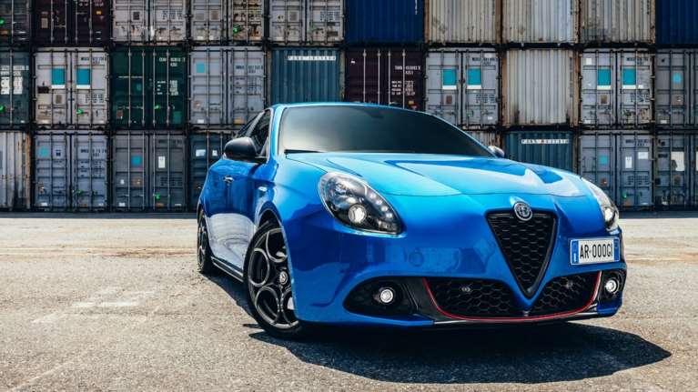 Η Alfa Romeo Giulietta Sport αποκτά νέα πακέτα εξοπλισμού