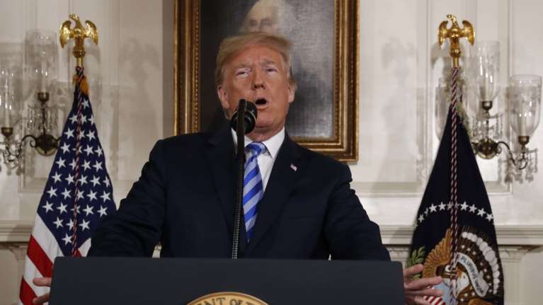 Οι ΗΠΑ αποχωρούν από τη συμφωνία για τα πυρηνικά του Ιράν