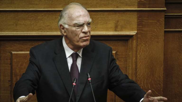 Λεβέντης: Έπρεπε να ήταν πιο μαχητική η Εκκλησία κατά της αναδοχής