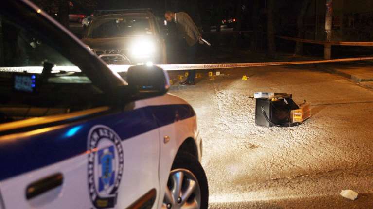 Έγκλημα στη Νέα Σμύρνη: 38χρονος σκότωσε την 64χρονη μητέρα του