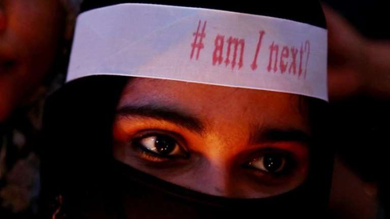 Φρίκη στην Ινδία:Βίασαν και έκαψαν ζωντανή 16χρονη,η τρίτη σε μία εβδομάδα