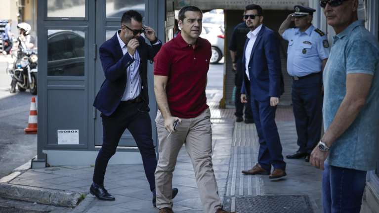 Σε εξέλιξη η Πολιτική Γραμματεία του ΣΥΡΙΖΑ