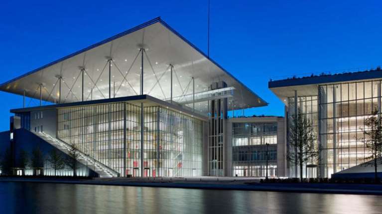 Υποτροφίες από το Ίδρυμα &quot;Σταύρος Νιάρχος&quot;