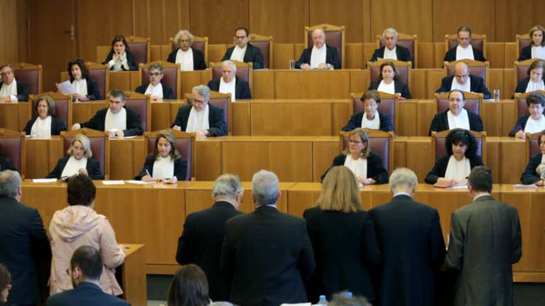 Αιχμές των δικαστών του ΣτΕ κατά Σακελλαρίου για την παραίτηση