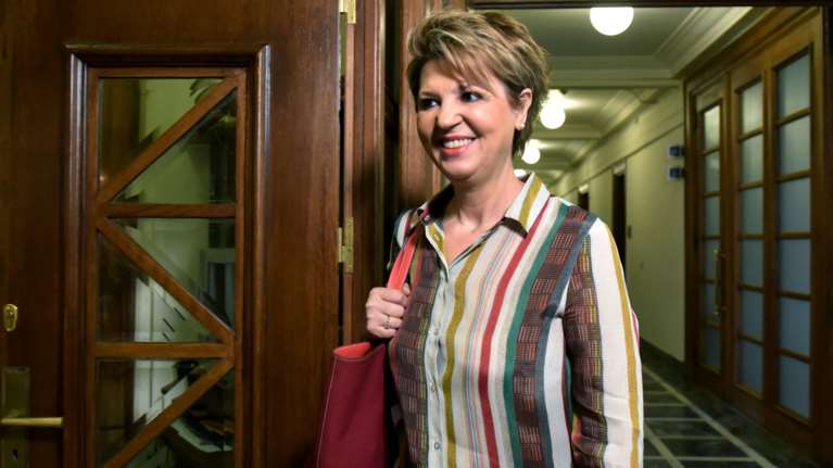 Μία πρόσληψη για κάθε αποχώρηση στο Δημόσιο, η αναλογία για το 2019