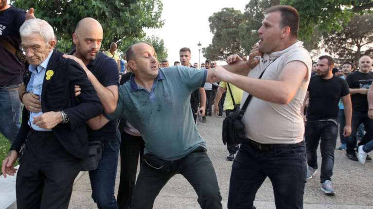 Συγκέντρωση στο Λευκό Πύργο υπέρ του Γιάννη Μπουτάρη