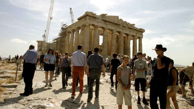 ΤτΕ: Πάνω από ενάμιση εκατ. τουρίστες στο πρώτο τρίμηνο του έτους