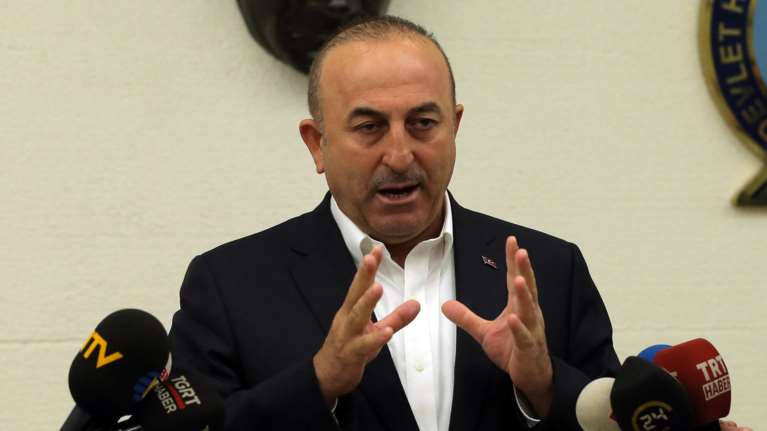 Προκλητική ανακοίνωση του τουρκικού ΥΠΕΞ για το άσυλο στον στρατιωτικό