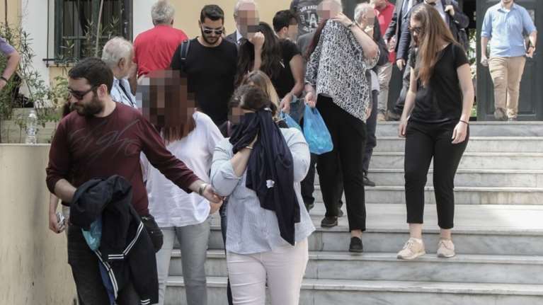 Στη φυλακή η 44χρονη γιατρός του κυκλώματος με τα αντικαρκινικά φάρμακα