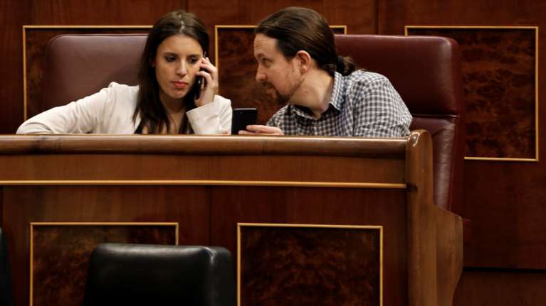 To 68% των Podemos είπε «ναι» στη βίλα με πισίνα του Ιγκλέσιας