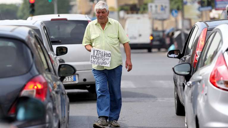 Διχασμένη στον δρόμο προς τις εκλογές η Ιταλία