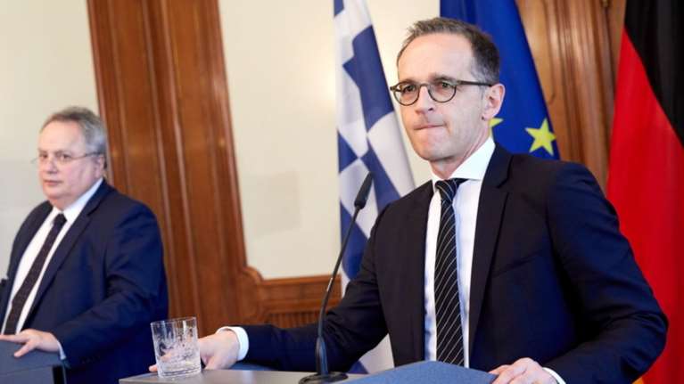 Γερμανός ΥΠΕΞ: Τώρα η Ελλάδα μπορεί κάπως να ανασάνει