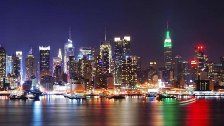 Στην πόλη που δεν κοιμάται ποτέ, η σιέστα κερδίζει έδαφος