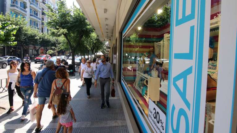 Έρευνα: 6 στους 10 Θεσσαλονικείς θα μετανάστευαν για εργασία