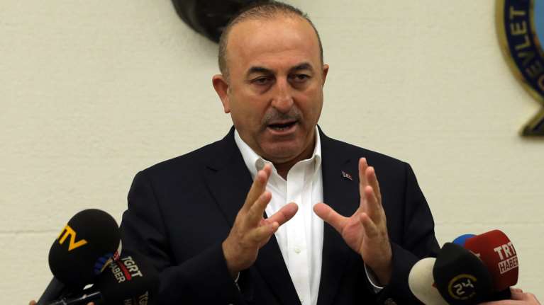 H Tουρκία «παγώνει» τη συμφωνία επανεισδοχής προσφύγων με την Ελλάδα