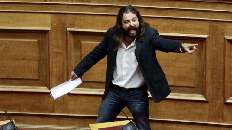 Προκαταρκτική εξέταση για το παραλήρημα Μπαρμπαρούση στη Βουλή